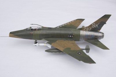 F-100_0005.jpg